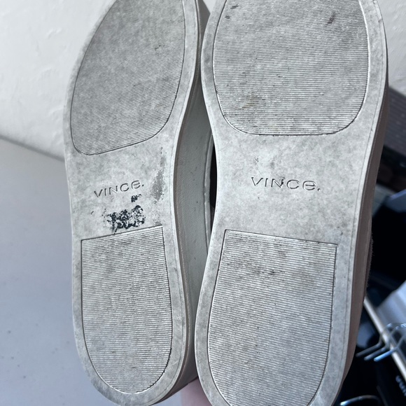 Vince Warren Nubuck Sneaker - Picture 4 of 7